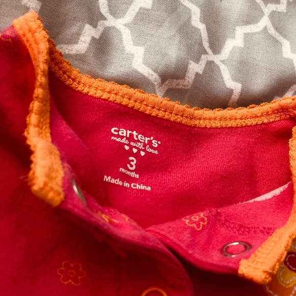 Onsie - Picture 5 of 7